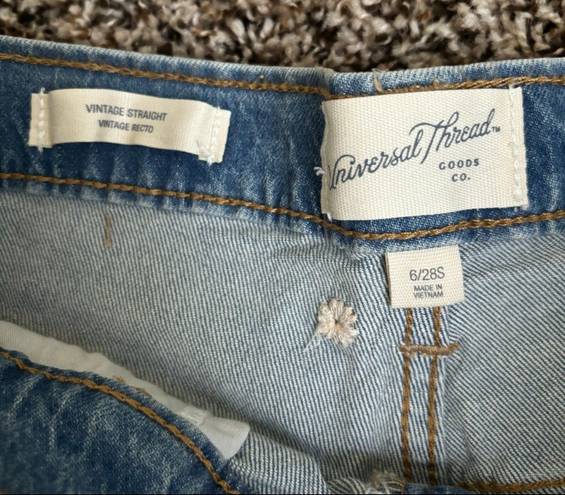 Universal Threads Universal Thread Floral Embroidered Super-High Rise Vintage Straight Jeans 6S/28 