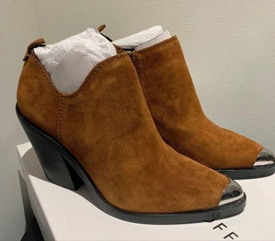 Rebecca Minkoff NEW ‎ Seiji Notched Suede Boots size