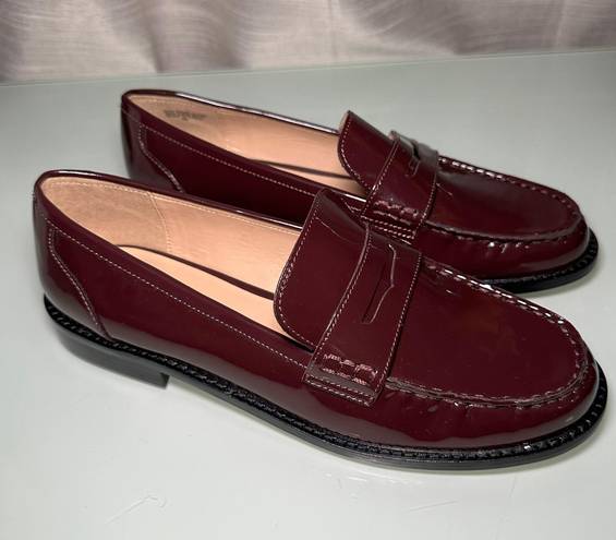 Ann Taylor GATHERED SEAM PATENT PENNY LOAFERS