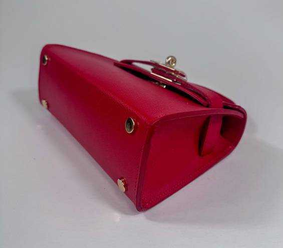 Vera Pelle Small Red Handle Bag with a Strap | Made in Italy |