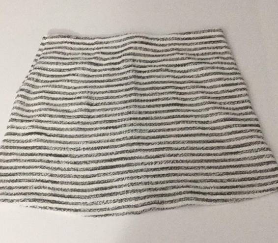 BCBGeneration NWT  Striped Tweed Zip Skirt B & W 10