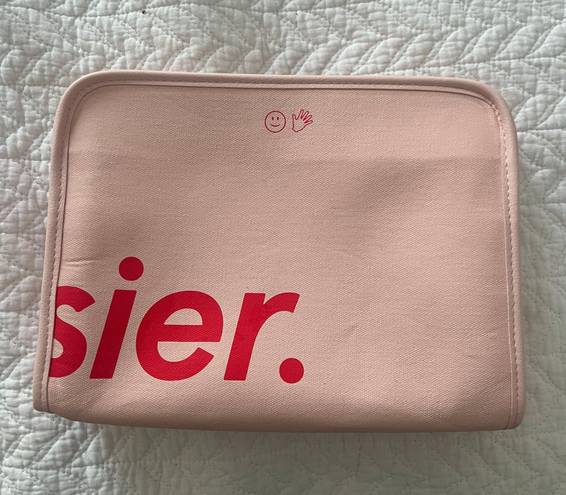 Glossier Beauty Bag Pink