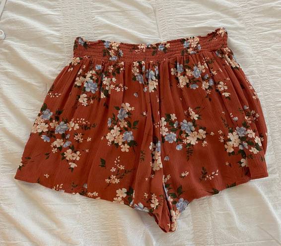 American Eagle Floral Printed Elastic Drawstring Flowy Tulip Hem High-Rise Shorts