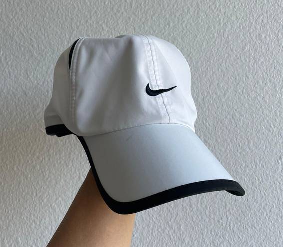 Nike White  Fit Running Hat