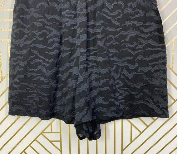 Good American  Sheer Zebra Running Shorts Black