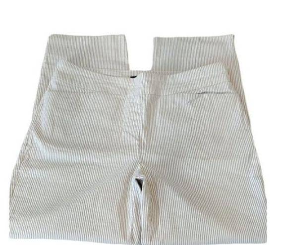 Hilary Radley Women's  Cropped Pants White Gray Stripe Size Med EUC #7954