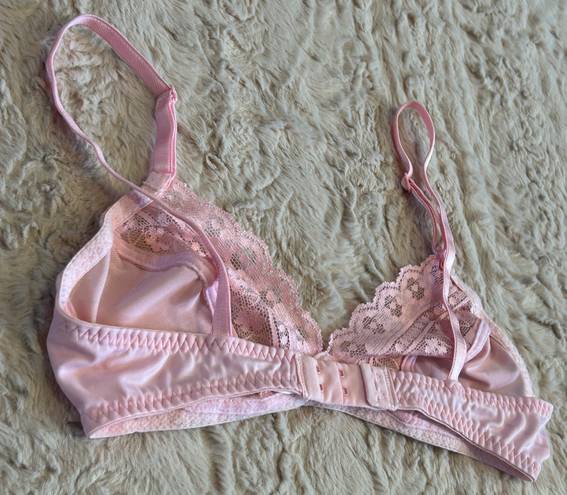 Vassarette Bra in size 34B