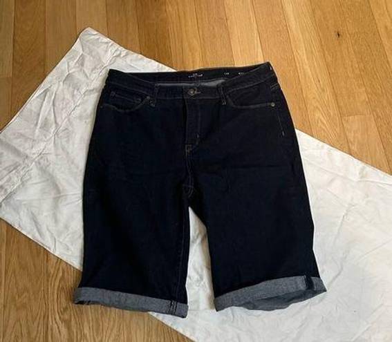 Bermuda New Directions Jean  Shorts Size 12 EUC