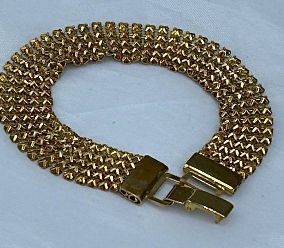 Boutique Reversible wide chainmail to faceted pyramid link bracelet.