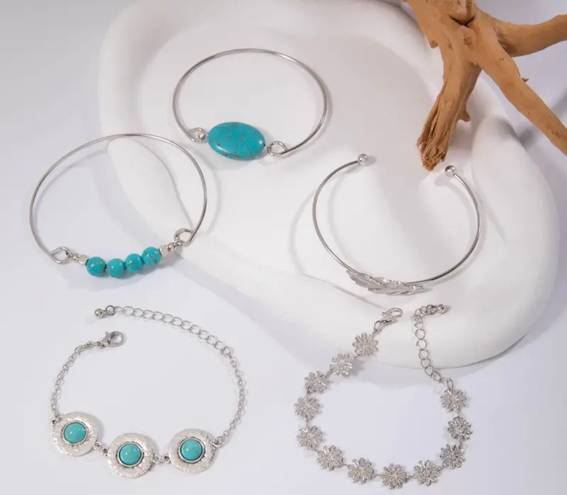 Daisy 5 Piece Turquoise and Silver Bracelet Set