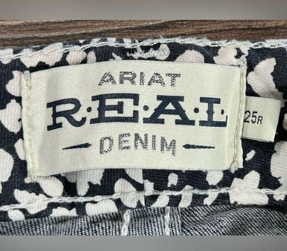 Ariat NWOT  Real Bootcut Jean’s