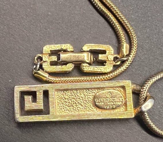 Givenchy Vintage 1977  G Logo Gold Plated Rope Necklace Gold bar design Signed