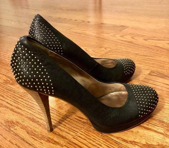 DKNY  VINTAGE RARE  Black Leather & Gold Studded Heels Women's Size 8