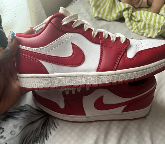 Nike Red And White Mids 