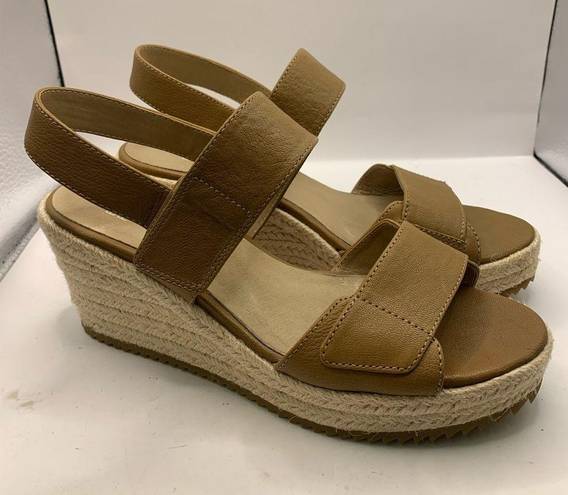 Eileen Fisher  Velcro Strap Platform Wedges Size 7.5 
PREOWNED/USED