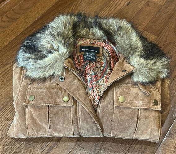 Moda Vintage 90s  International Brown Leather Jacket with Faux Fur Trim - Small