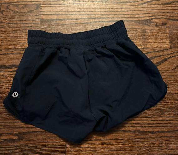 Lululemon Hotty Hot Short 2.5”