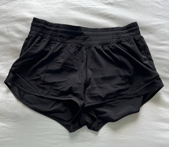 Lululemon Hotty Hot Short High-Rise 2.5”