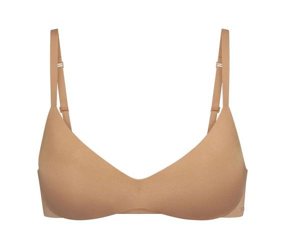 SKIMS WIRELESS FORM PUSH-UP PLUNGE BRA | OCHRE