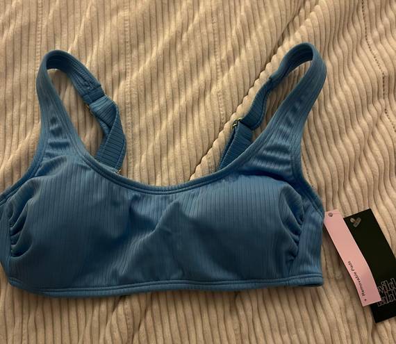 Target NWT  Swimsuit Top