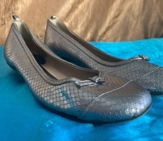 Kate Spade  metallic silver ballet slippers w/heel