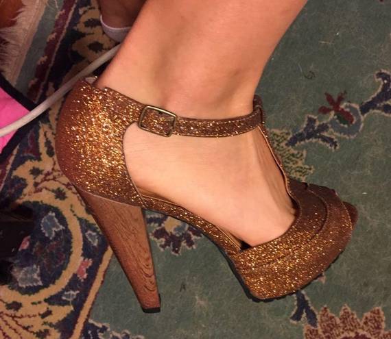 Bebe Bronze sparkle Cupid pumps