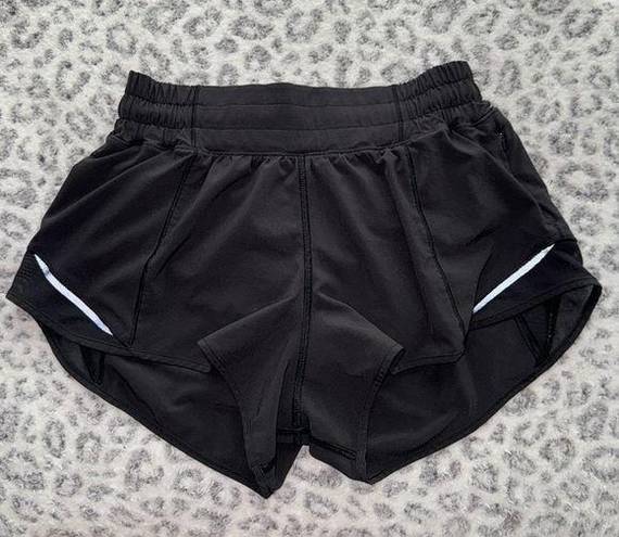 Lululemon black hotty hot shorts low rise