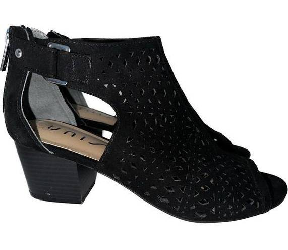 Unisa  Black‎ perforated sueded sandal size 8