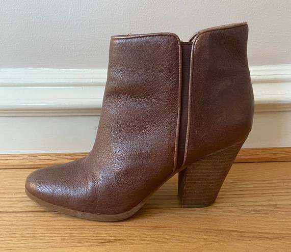 Jessica Simpson Chestnut Booties