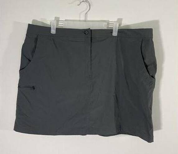 L.L.Bean  Women's Water-Repellent Comfort Trail Skort Mid-Rise 290595 Size 20