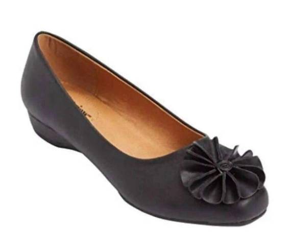 Comfortview  Woman's Rhea Black Ballet Flat Slide On Shoe 9M