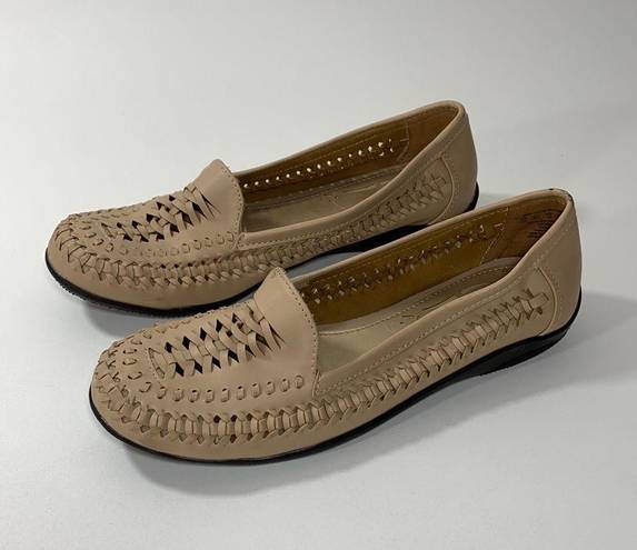 Basic Editions  Women's Flat Casual Comfort Loafer Shoes size 7