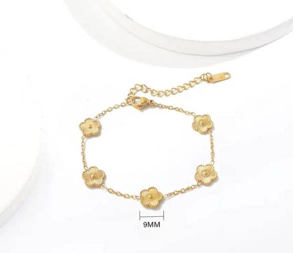 Gold Stainless Steel Hot Selling Golden Clover Bracelet Luxury Five Leaf Flower Bracelet Jewelry