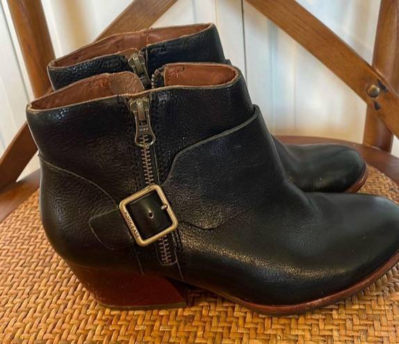 Kork-Ease  Morosita block heel full grain leather black booties size 6