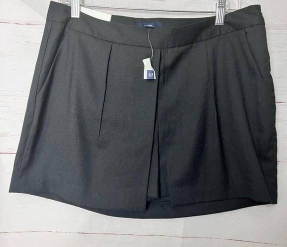 Gap  Women’s Dressy Black Skort Side Zipper Sz 8