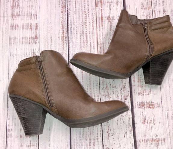 MIA  brown booties size 10