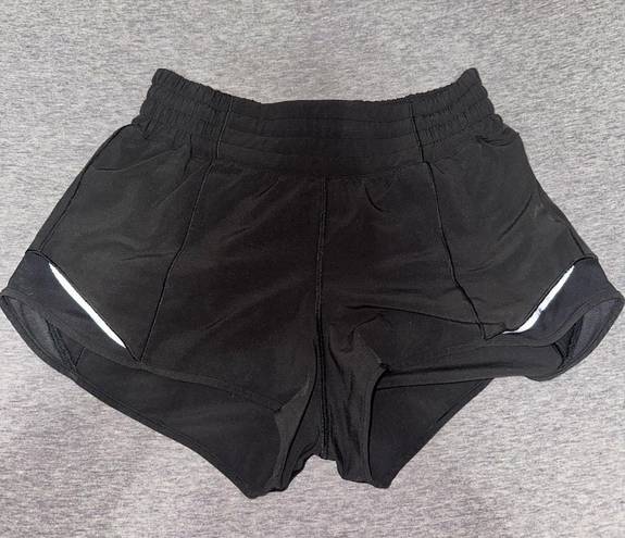 Lululemon High-Rise Hotty Hot Shorts 2.5” Black