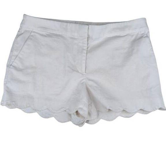 The Loft  The Riviera Short White Scalloped Hem Women's Size 6