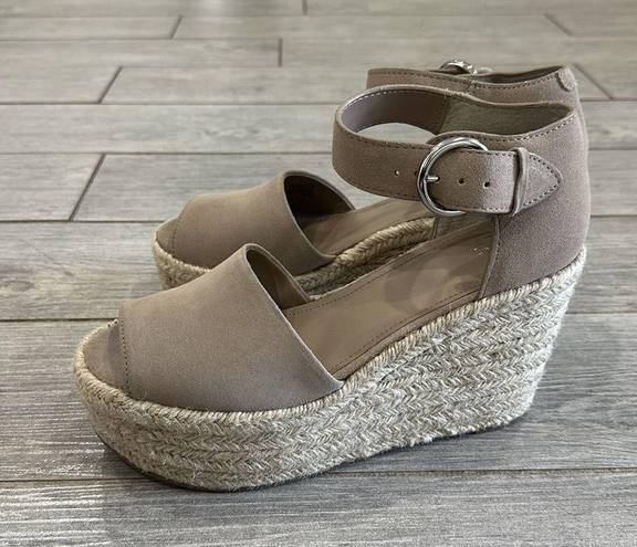 Marc Fisher  Alita Platform Wedge Espadrille Sandals New!