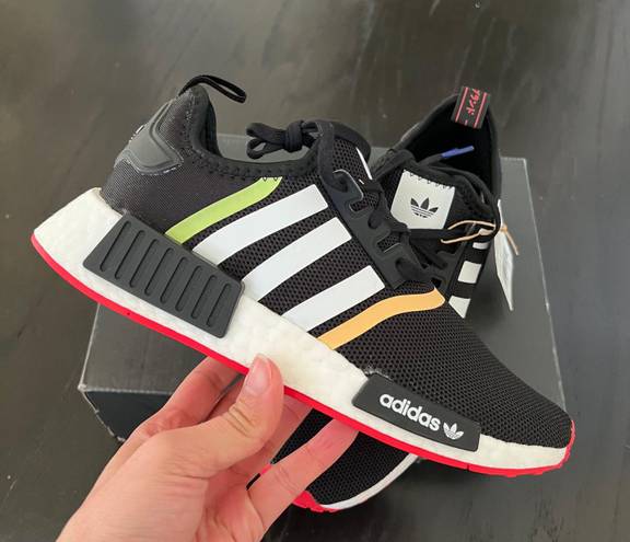 Adidas New  NMD R1 J Black White