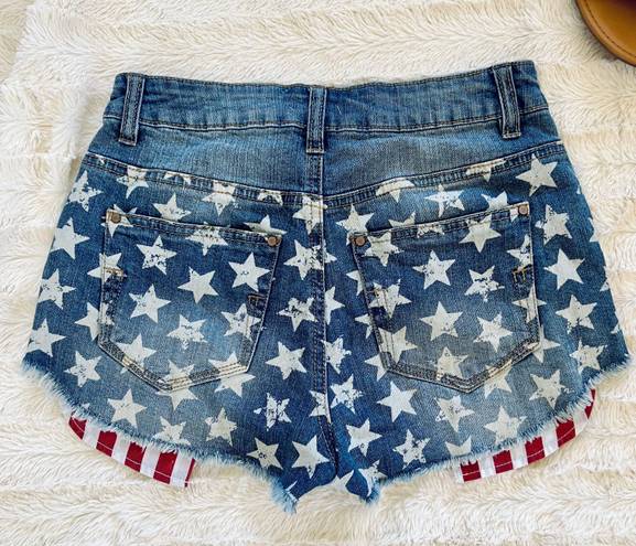 Tobi Stars & Stripes Shorts