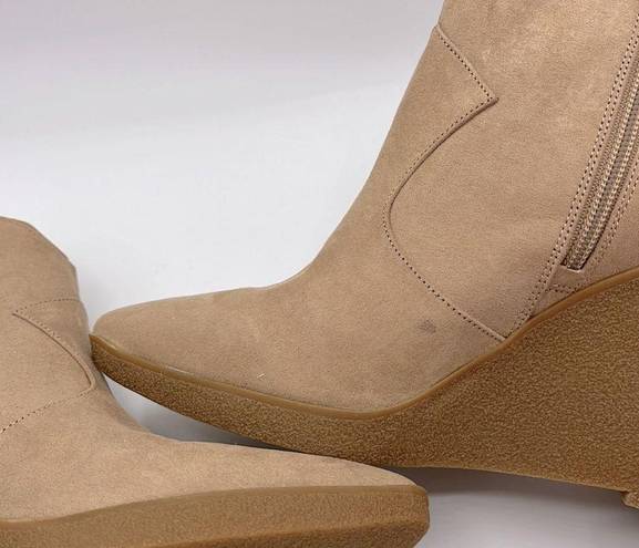 Jessica Simpson  Crais Cheyenne supreme microsuede wedge heeled bootie