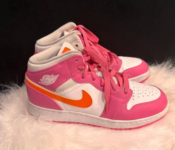 Nike Air Jordan 1 Mid Pink Orangsickle