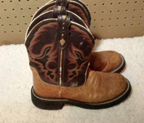 Justin Boots Justin gypsy cowgirl animal print western boots size 6B women