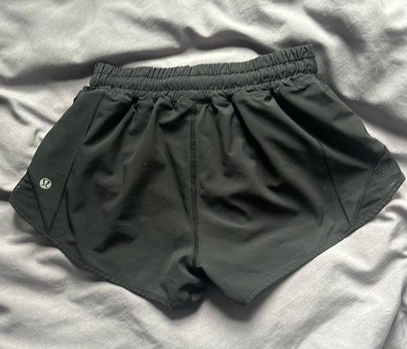 Lululemon Hotty Hot Short 2.5”