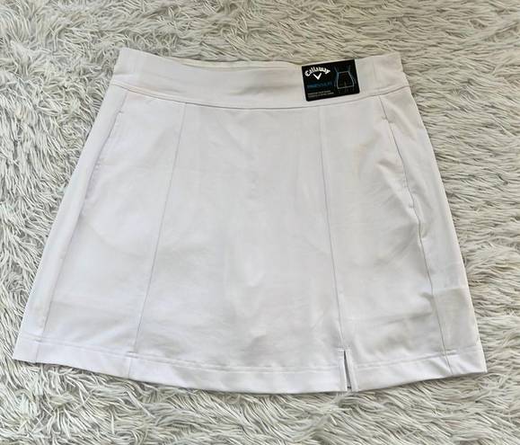 Callaway  Women’s Solid TrueSculp Opti-Dri Skort in brilliant white size Medium