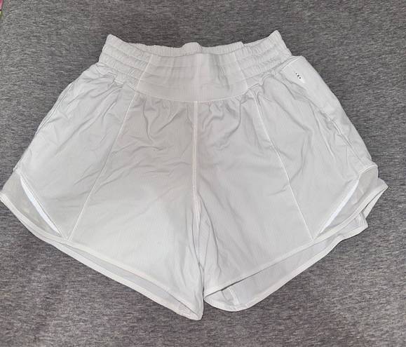 Lululemon Hotty Hot HR Shorts 4”