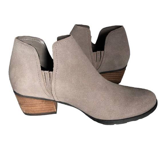 Blondo Waterproof Tan Suede Ankle Booties