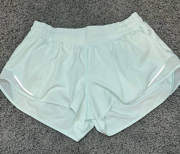 Lululemon Hotty Hot Short 2.5” Low Rise