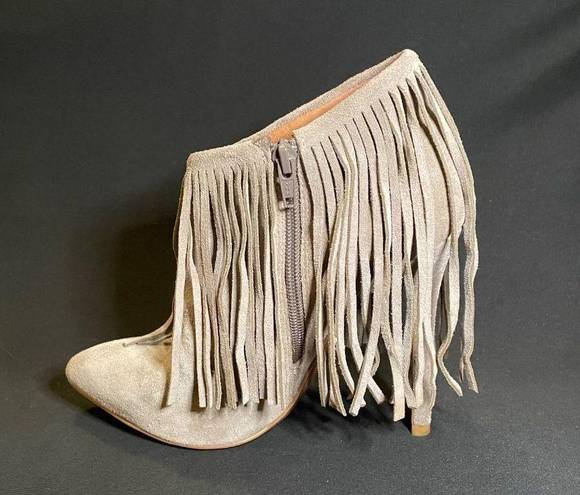 Vera Pelle Matiko  Grey Fringe Boot Heels Size 36 us 5.5